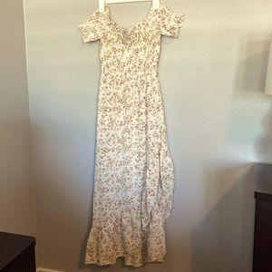 Amazon maxi dress - off the shoulder with side slit . New tags on